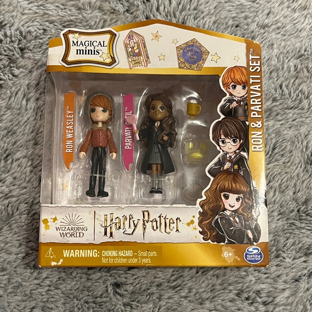 🐶3/20$ Harry Potter magical mini brand new Read